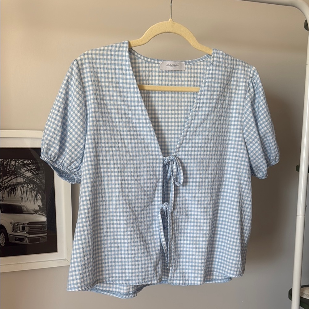 Cotton/poly Blue and White Puff Sleeve Blouse with Tie Front